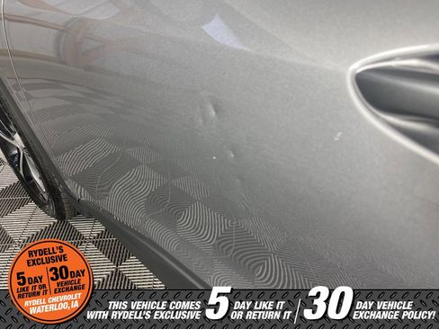 Used 2025 Chevrolet Trax RS w/ Driver Confidence Package image 12