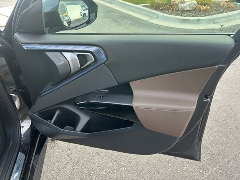 New 2026 BMW X3 xDrive30 w/ M Sport Package AWD/4WD image 15