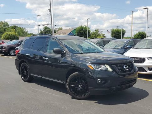 Used 2018 Nissan Pathfinder S AWD/4WD image 1