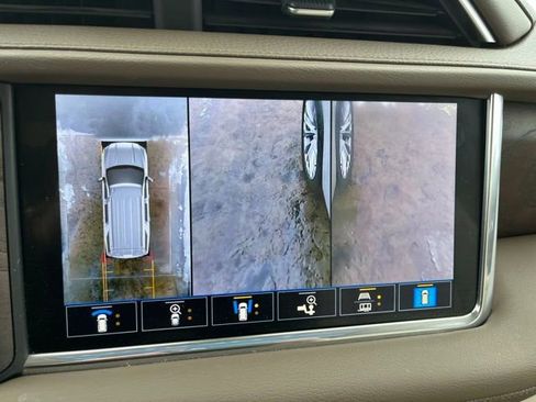 Used 2021 GMC Yukon XL Denali w/ Denali Premium Package image 49