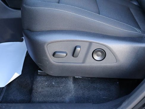 New 2026 Chevrolet Traverse LT w/ Driver Confidence Package FWD image 14