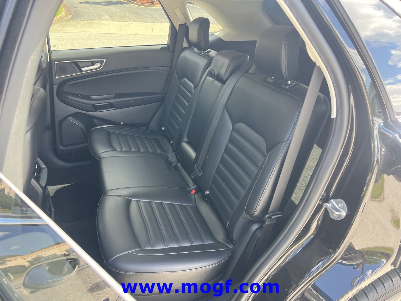 Used 2024 Ford Edge SEL AWD/4WD image 18