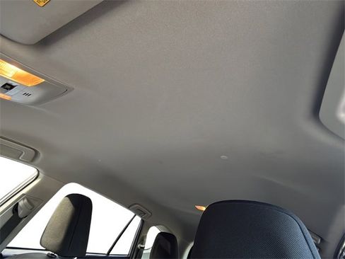 Certified 2018 Toyota RAV4 LE image 21