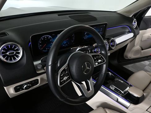 Certified 2020 Mercedes-Benz GLB 250 image 6