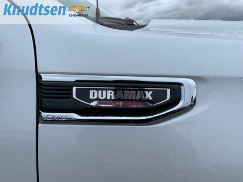 Used 2024 GMC Sierra 1500 Denali w/ Denali Reserve Package image 9