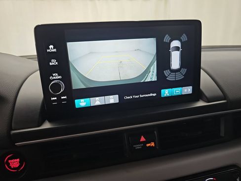 Used 2024 Honda Pilot EX-L image 37