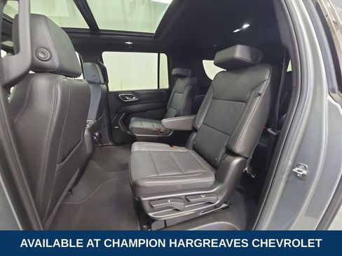 Used 2024 Chevrolet Suburban LT w/ LT Signature Plus Package AWD/4WD image 33