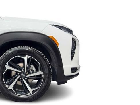 Used 2023 Chevrolet TrailBlazer RS w/ Convenience Package FWD image 8