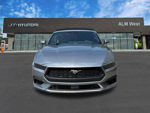Used 2025 Ford Mustang Premium RWD image 2