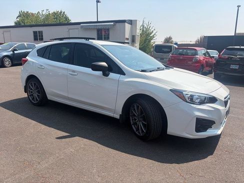 Used 2017 Subaru Impreza 2.0i AWD/4WD image 3
