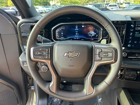 Used 2023 Chevrolet Silverado 1500 ZR2 w/ ZR2 Bison Edition AWD/4WD image 22