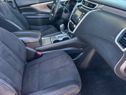 Used 2017 Nissan Murano SV AWD/4WD image 16