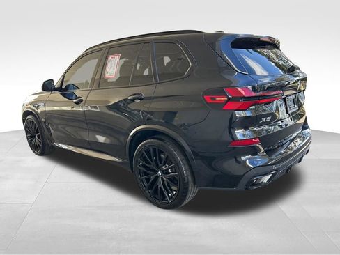 Used 2024 BMW X5 sDrive40i w/ M Sport Package image 4