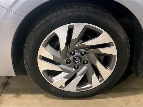 Used 2023 Subaru Legacy Touring XT image 9