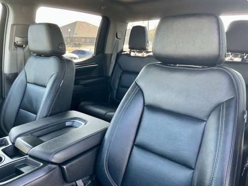 Used 2022 GMC Sierra 1500 Elevation w/ LPO, Elevation Black Package image 38