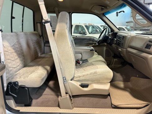 Used 2000 Ford F350 XLT image 16