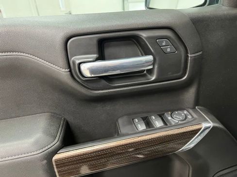 Used 2021 Chevrolet Silverado 1500 LT Trail Boss image 25