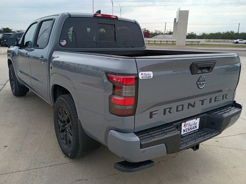 New 2026 Nissan Frontier SV w/ Tow Package image 4