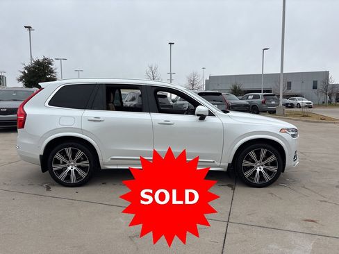 Certified 2023 Volvo XC90 B6 Ultimate image 3