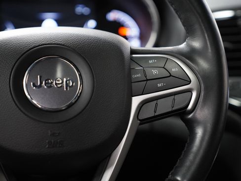 Used 2022 Jeep Grand Cherokee Laredo X AWD/4WD image 20