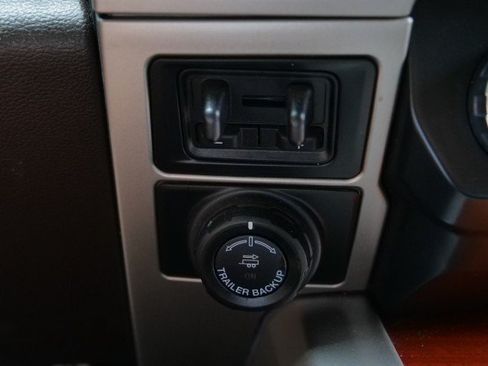 Used 2022 Ford F250 King Ranch w/ King Ranch Ultimate Package AWD/4WD image 20