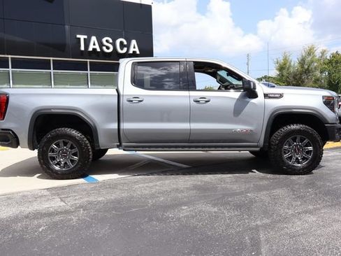New 2026 GMC Sierra 1500 AT4X AWD/4WD image 9