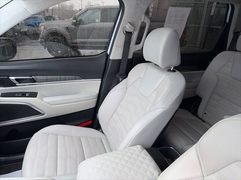 Used 2024 Kia Telluride SX Prestige image 29