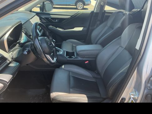 Certified 2022 Subaru Outback Onyx Edition XT AWD/4WD image 10