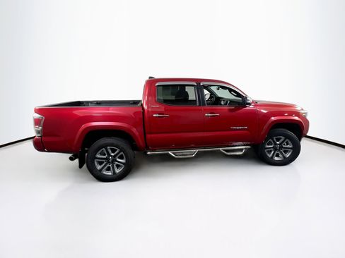 Used 2019 Toyota Tacoma Limited image 4