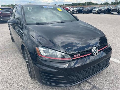 Used 2017 Volkswagen GTI SE FWD image 20
