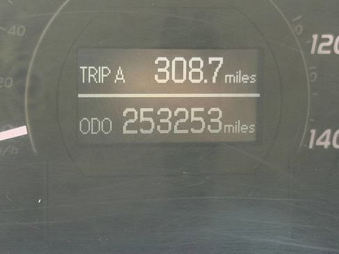 Used 2009 Toyota Camry Hybrid FWD image 16