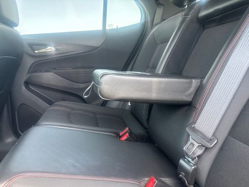 Used 2024 Chevrolet Equinox RS FWD image 27