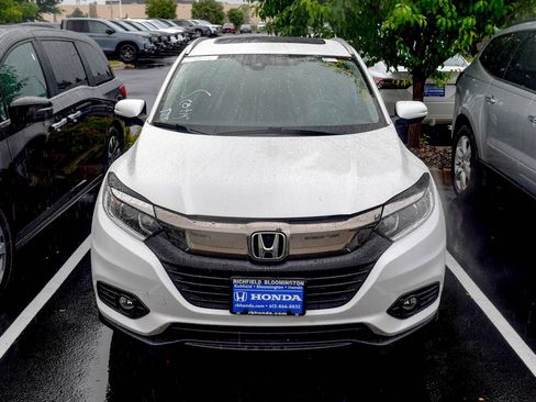 Used 2019 Honda HR-V EX image 3