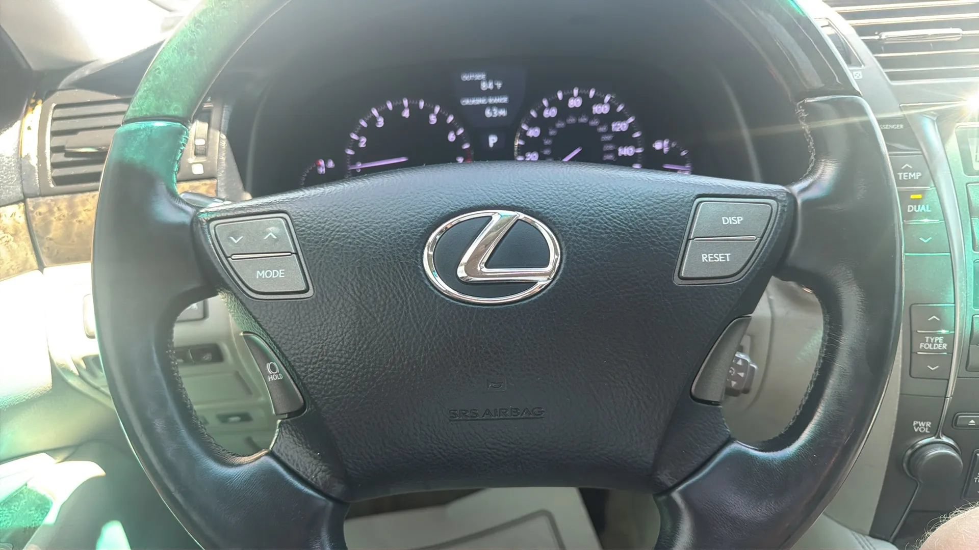 Used 2007 Lexus LS 460 w/ Comfort Pkg RWD image 15