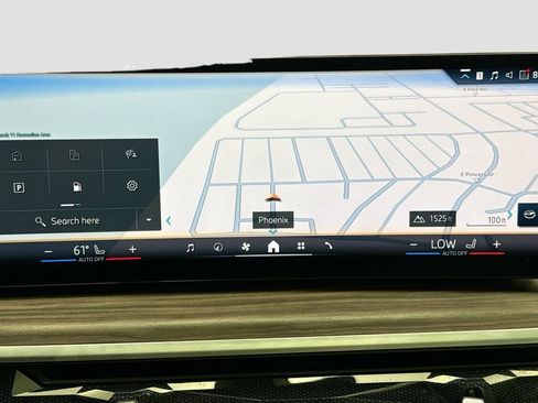 Used 2024 BMW X5 xDrive40i w/ M Sport Package image 14