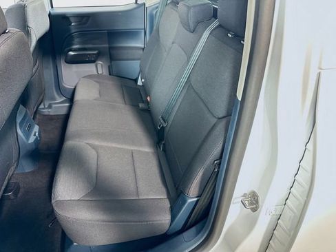 Certified 2025 Ford Maverick XL w/ Equipment Group 101A image 17