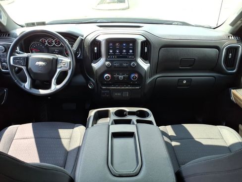 Used 2021 Chevrolet Silverado 1500 RST AWD/4WD image 9