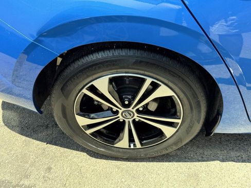 Used 2023 Nissan Sentra SV FWD image 8