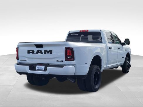New 2026 RAM 3500 Big Horn AWD/4WD image 35