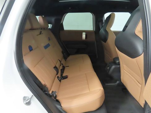 New 2025 MINI Cooper Countryman SE w/ Comfort Package Max image 24