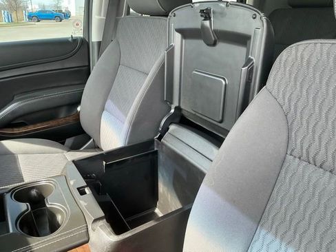 Used 2018 Chevrolet Tahoe LS image 32