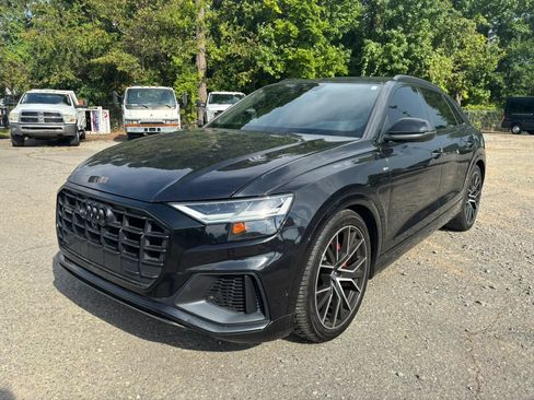 Used 2021 Audi Q8 Premium Plus w/ Premium Plus Package AWD/4WD image 9