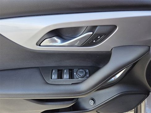 Used 2021 Chevrolet Blazer LT image 17