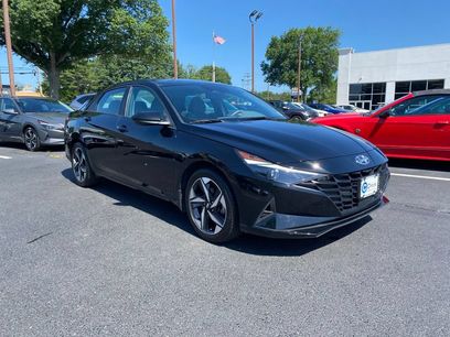 Certified 2023 Hyundai Elantra SEL w/ Convenience Package