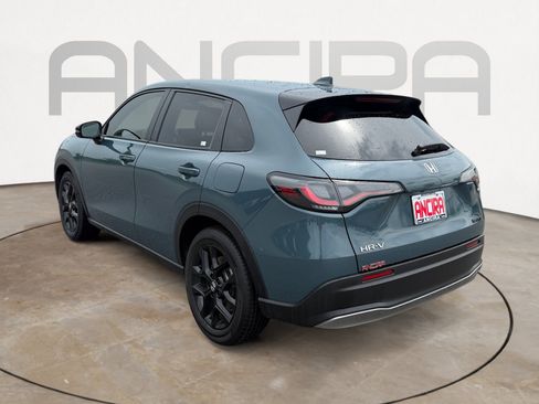 Used 2025 Honda HR-V Sport image 8