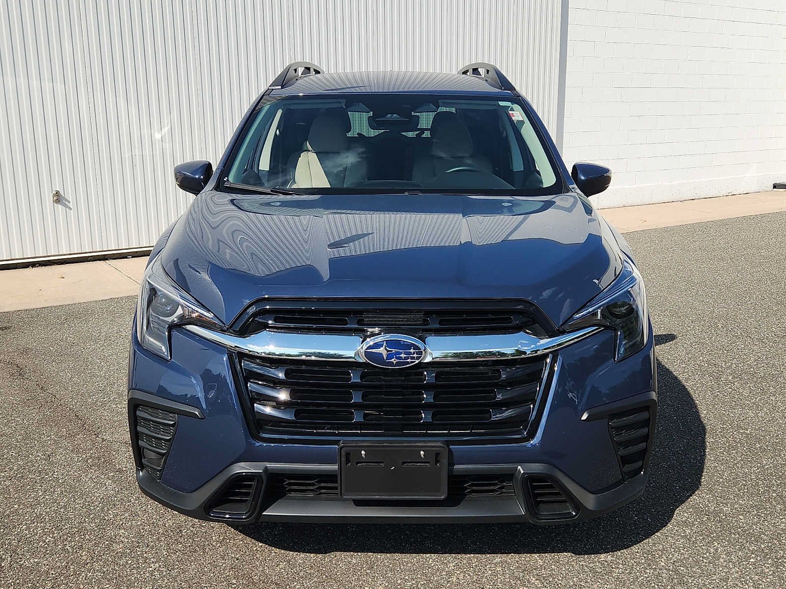 Used 2025 Subaru Ascent Premium AWD/4WD image 2