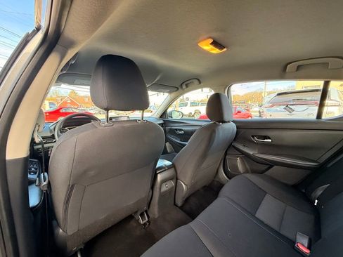 Used 2023 Nissan Sentra SV image 16
