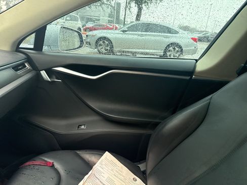 Used 2014 Tesla Model S P85 image 42