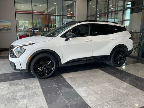 Used 2025 Kia Sportage X-Line w/ Premium Package AWD/4WD image 3