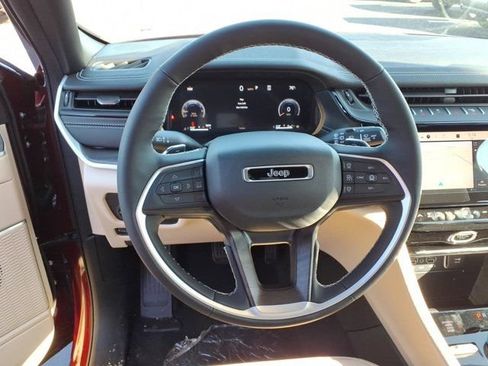 New 2026 Jeep Grand Cherokee L Limited w/ Trailer Tow Package AWD/4WD image 5